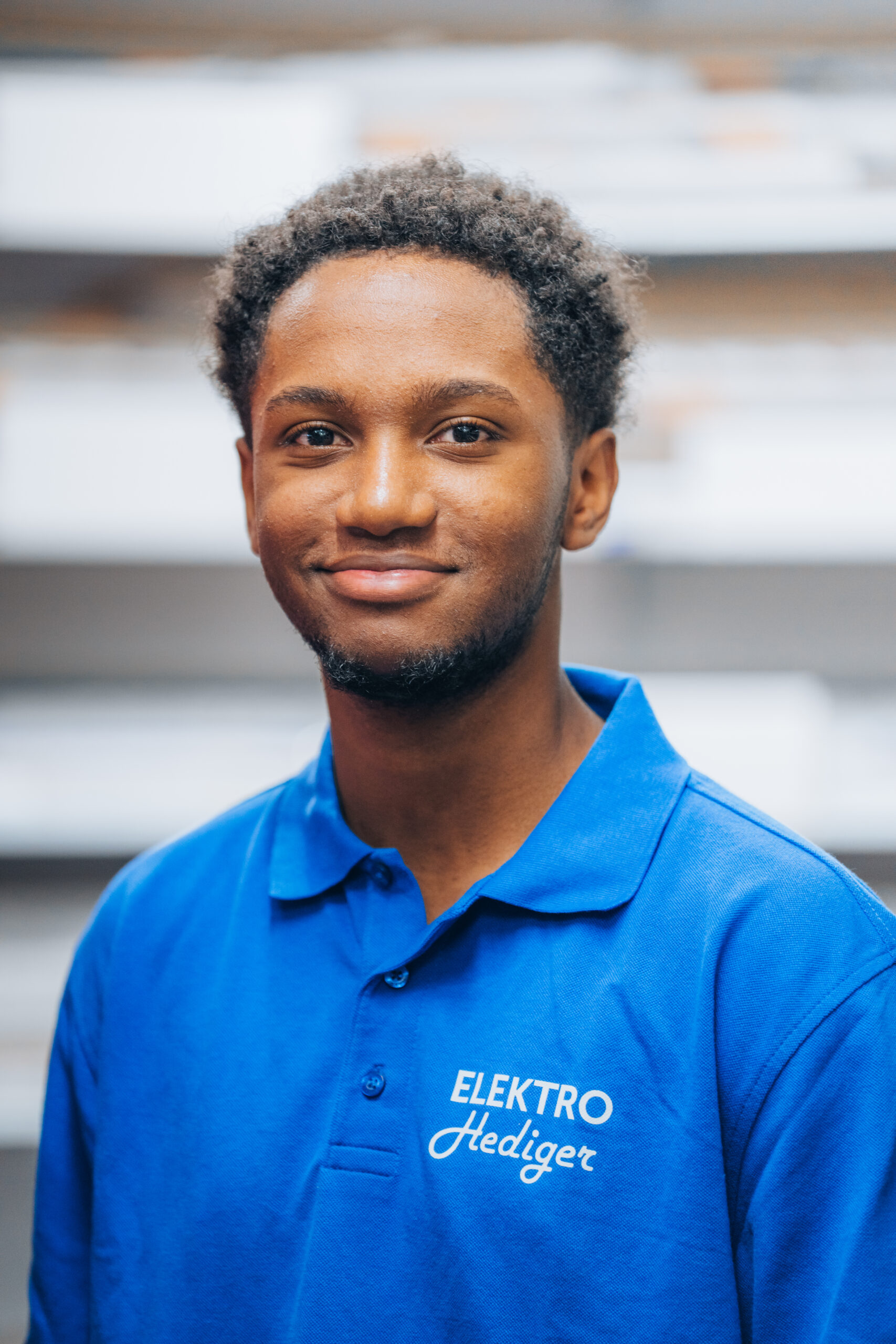 Alexander Gonzalez Lernender zum Elektro Installateur bei der Elektro Hediger Thalwil AG